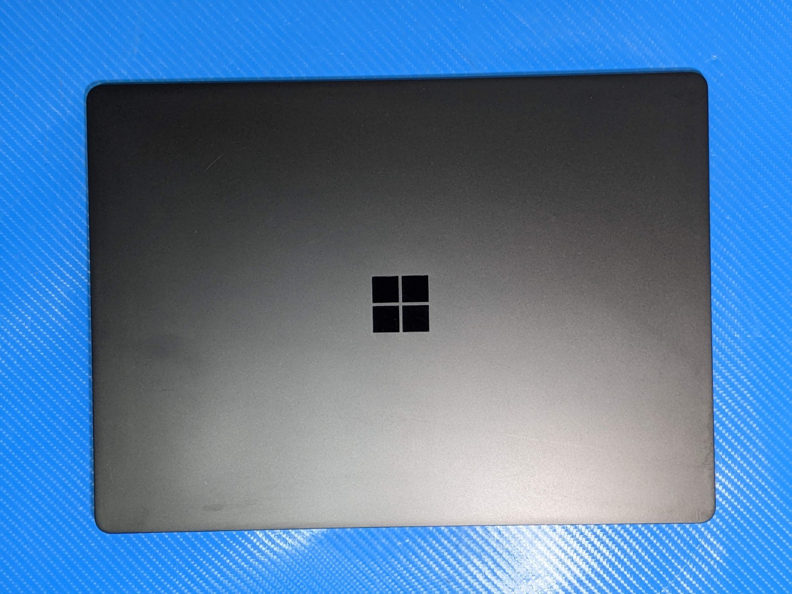 MS Surface Laptop 2 1769 13.5″ 2256×1504 TOUCH i7-8th 1.9GHz 8GB 256GB SSD W11P