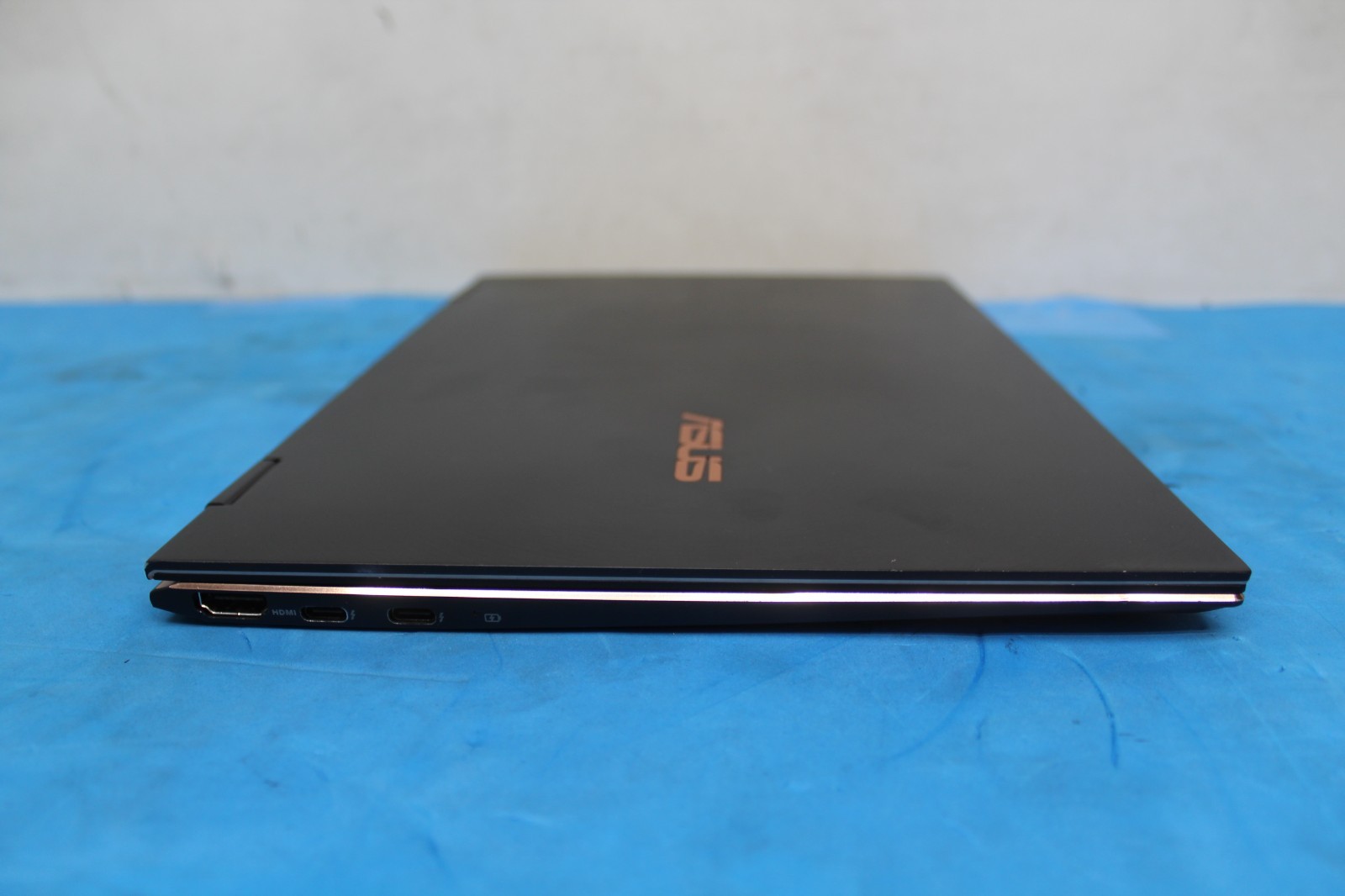 Asus ZenBook Flip S UX371E Laptop Core i7-11th Gen NO SSD PARTS/REPAIR T9C11