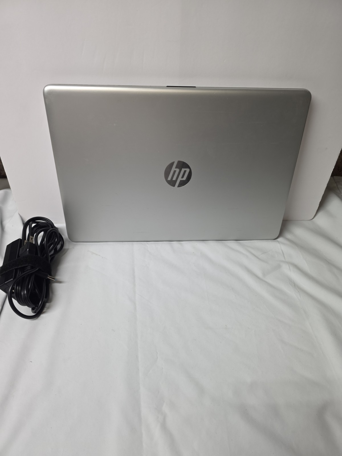 HP Pavilion 3168NGW 15.6″ Intel Core A6 9220 2.50Ghz 8GB RAM 250GB SSD