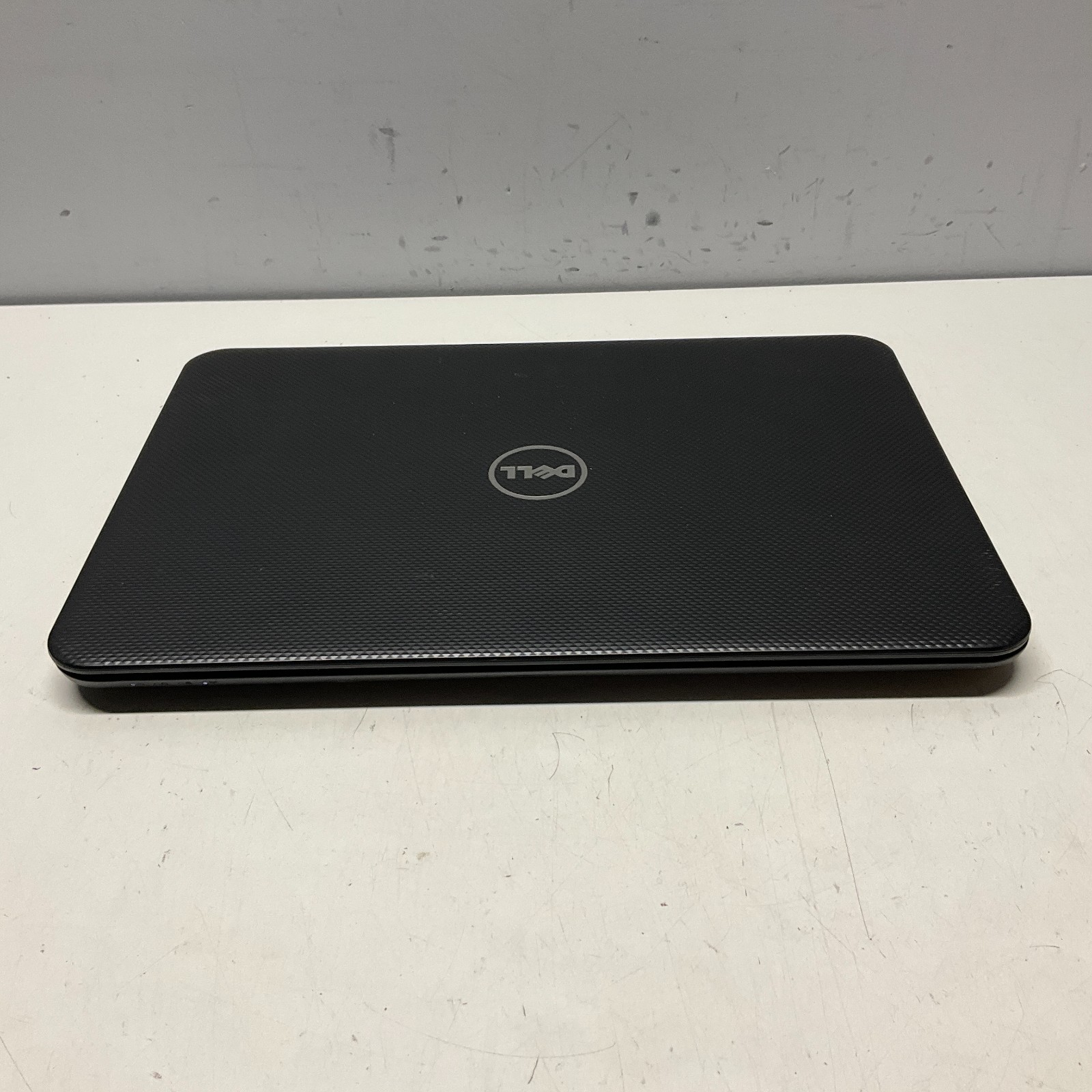 Dell Inspiron 3521 Laptop Intel Pentium 2127U 1.90 GHz 4GB 128GB SSD Win 10 Pro