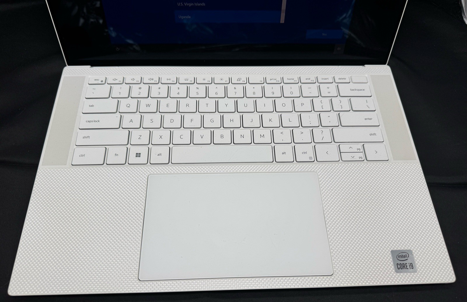 2022 Platinum White Carbon Dell XPS 15 9500 i9-10885H 16Gb 512Gb 1650Ti 4K Touch