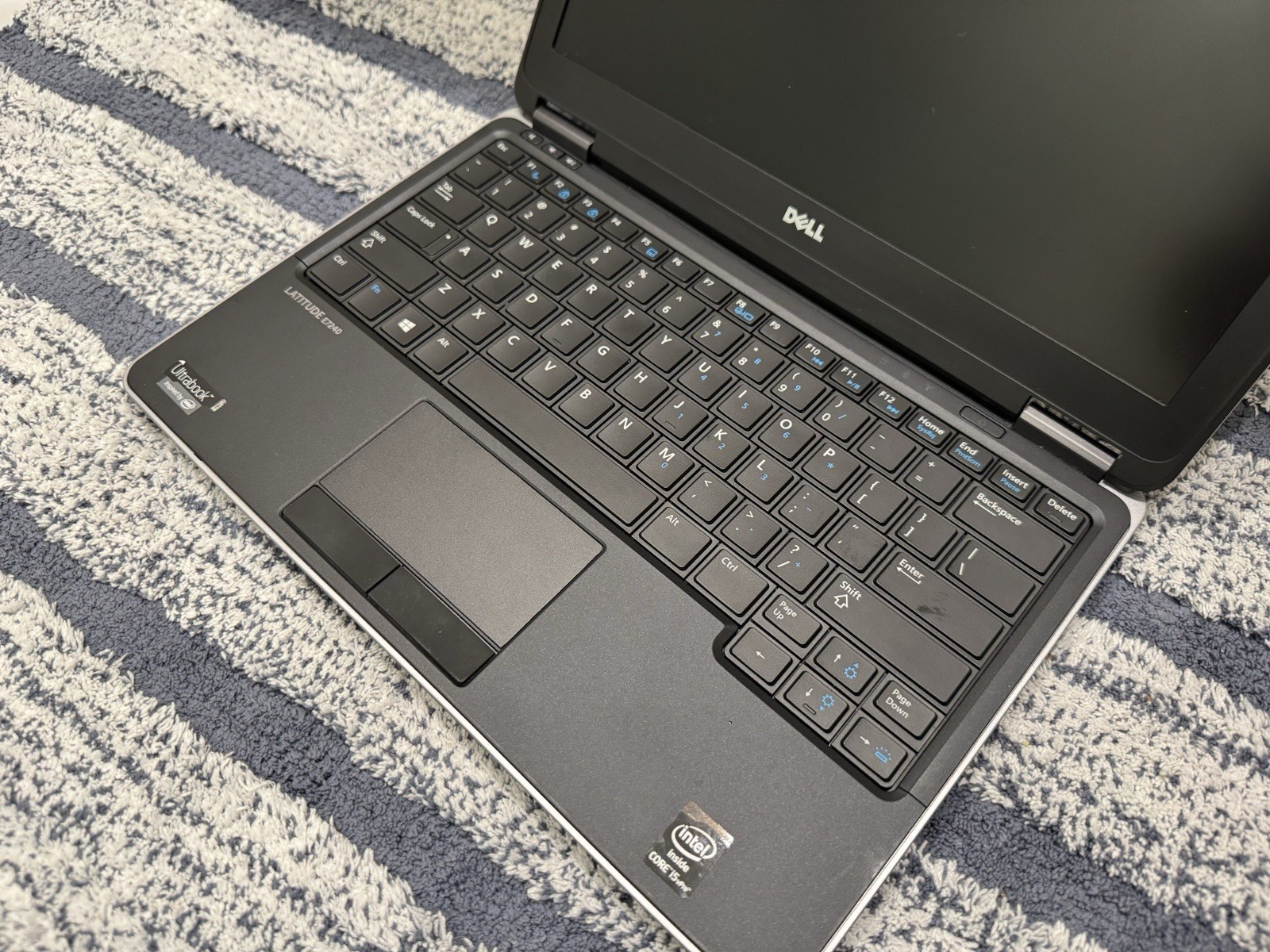 FOR PARTS Dell Latitude E7240 14″ Intel Core i5 Processor (No SSD)