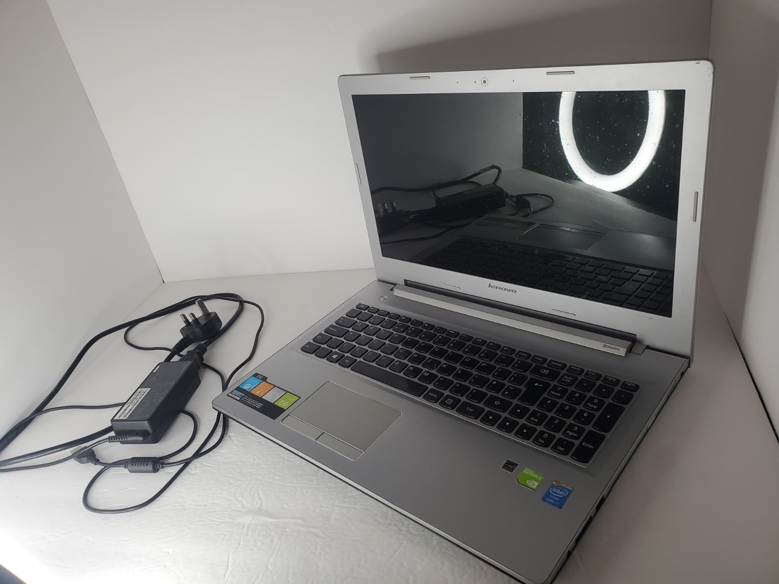 FOR PARTS REPAIR Lenovo IdeaPad Z50-70 intel i7 16GB RAM Nvidia GeForce laptop