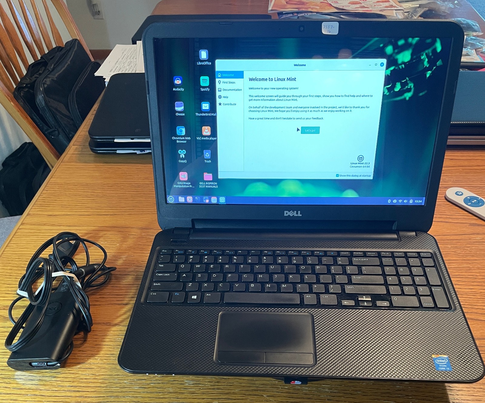 DELL INSPIRON 15-3537 Laptop 15″ i3 256gb+1tb Linux Mint 22.3-extras-16