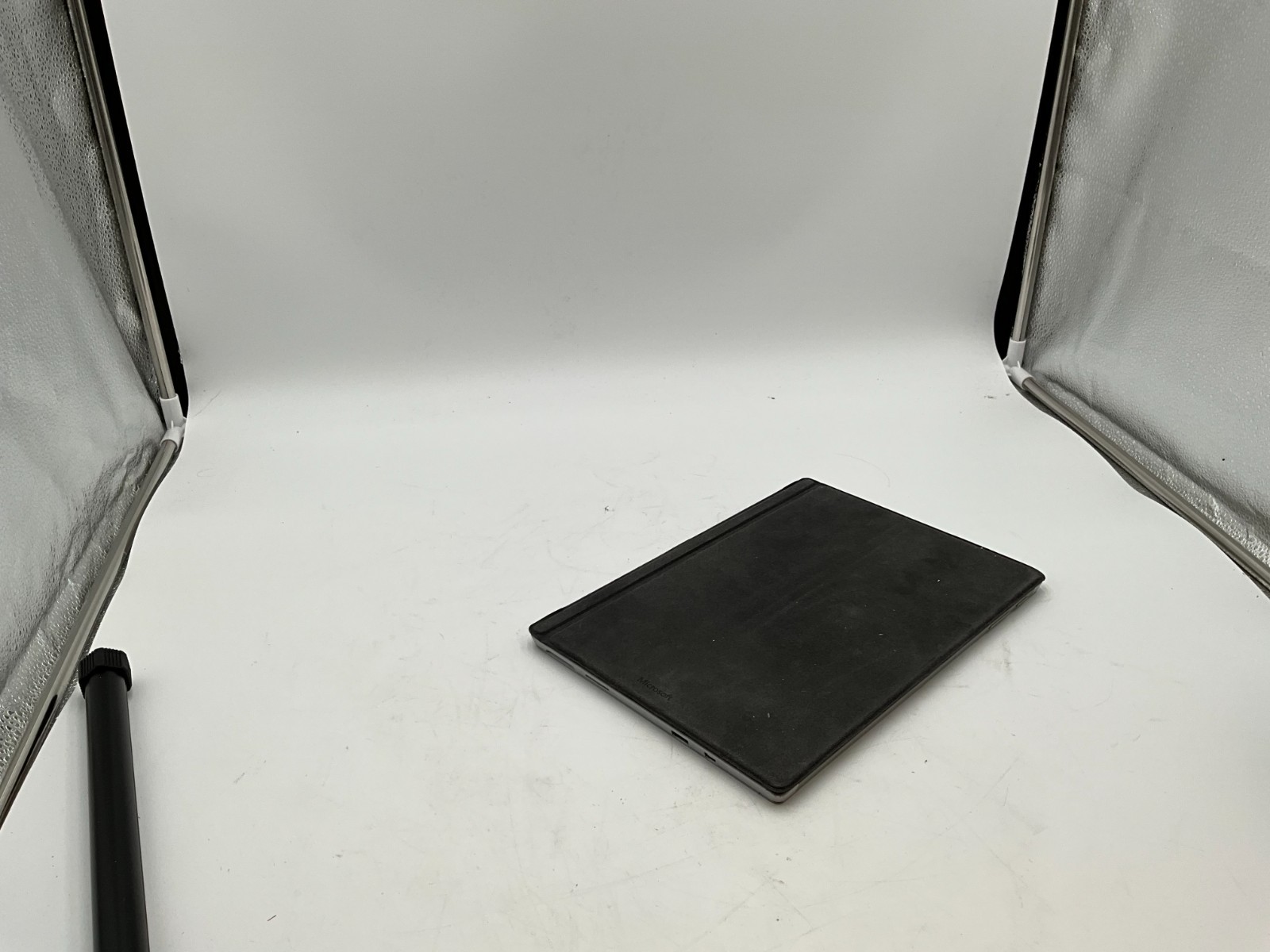 MICROSOFT Surface Pro 4 – 256GB i5 8GB CR3-00001 025934562453 -READ