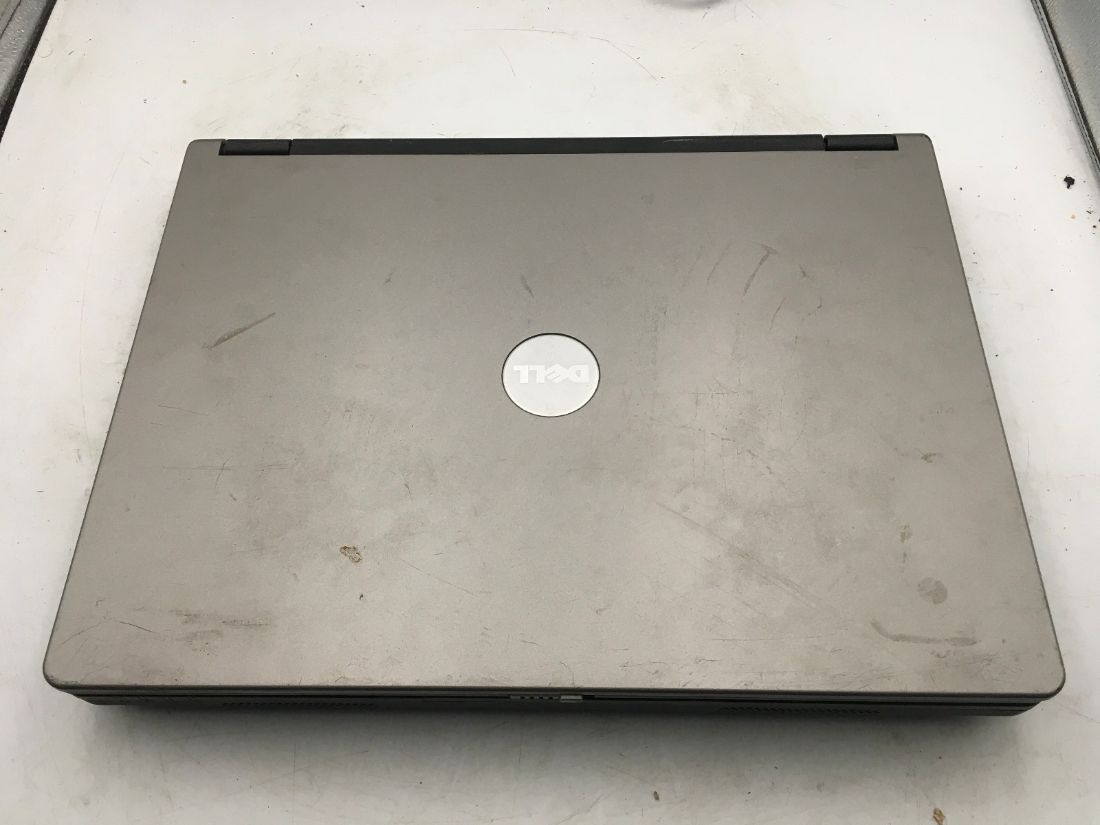 DELL INSPIRON B130 – BOOTS TO BIOS – INTEL PENTIUM M – 512MB RAM – READ DESC -BB
