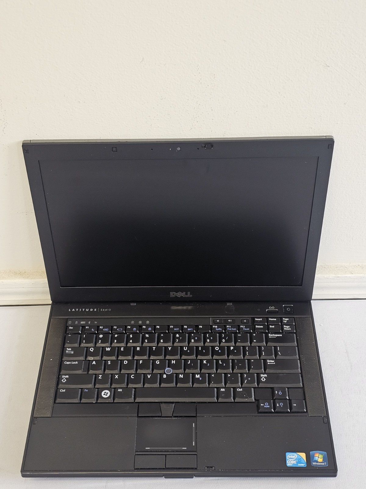 Dell Latitude E6410 Laptop – Intel i5-M560 – 4GB RAM – 640GB – Windows 10 – READ
