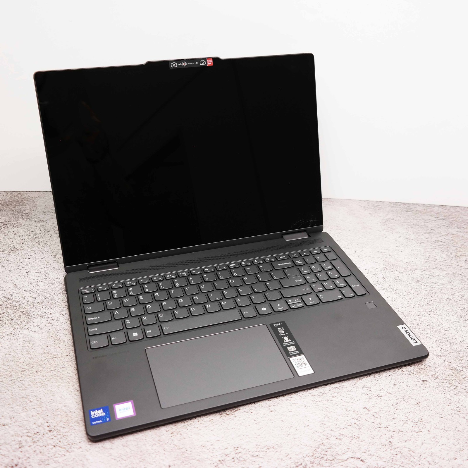 Lenovo Yoga 7i 16IML9 16″ Core Ultra 7 155U 16GB BROKEN