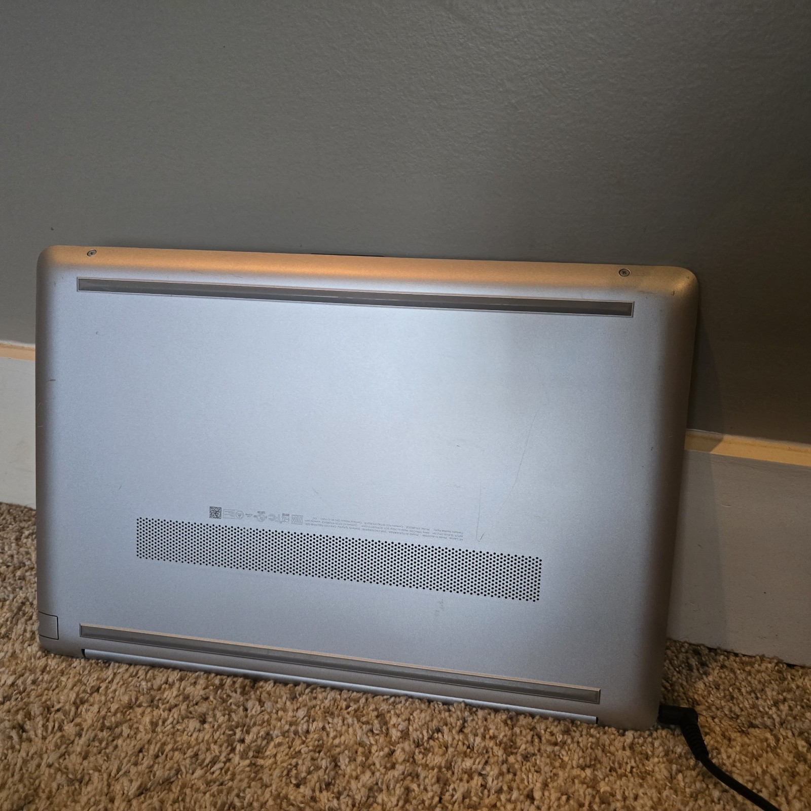 HP Laptop 15-dw3033dx i3-1115G4 3.00GHz 8Gb SSD 1080P Display 11Home