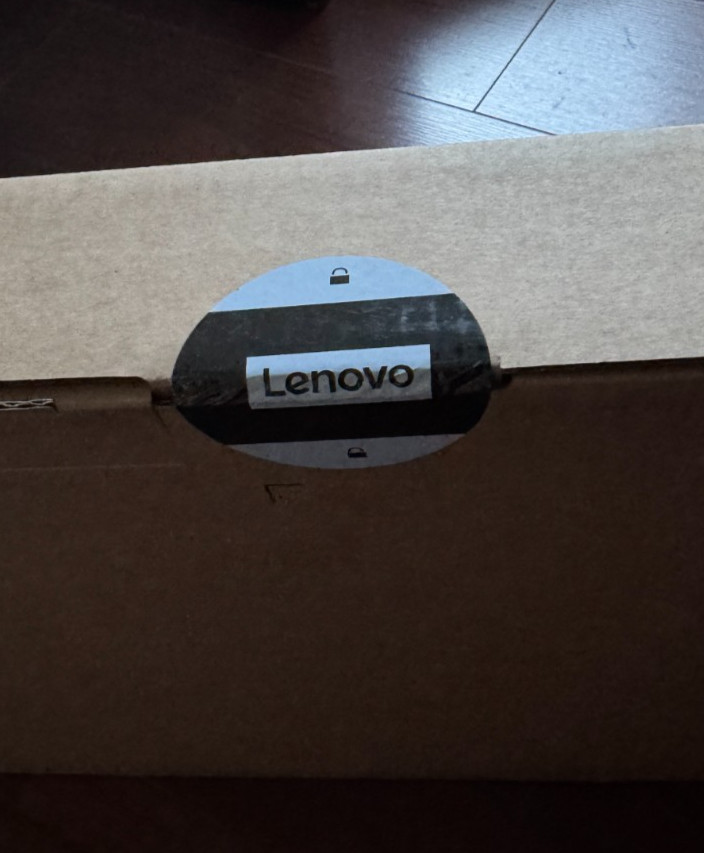 New Lenovo IdeaPad Pro 5 16″ 2.8K OLED Laptop Ryzen AI 5 340 16GB 512GB RTX 5050