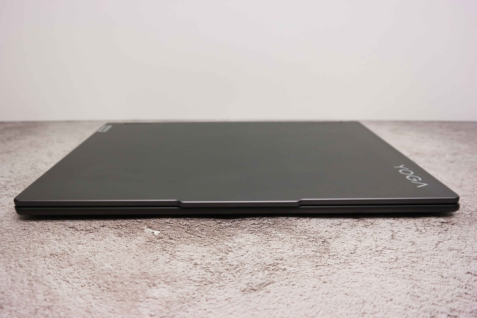 Lenovo Yoga 7i 16IML9 16″ Core Ultra 7 155U 16GB BROKEN