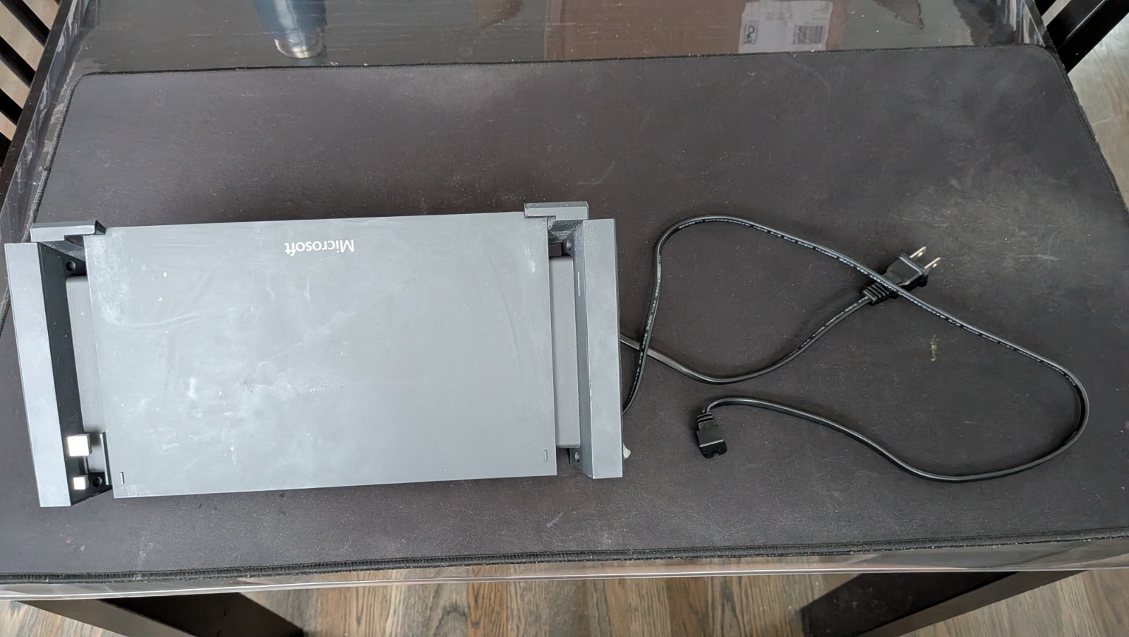 Surface 3 Tablet + Keyboard + Surface Dock + 2 chargers + 1 pen