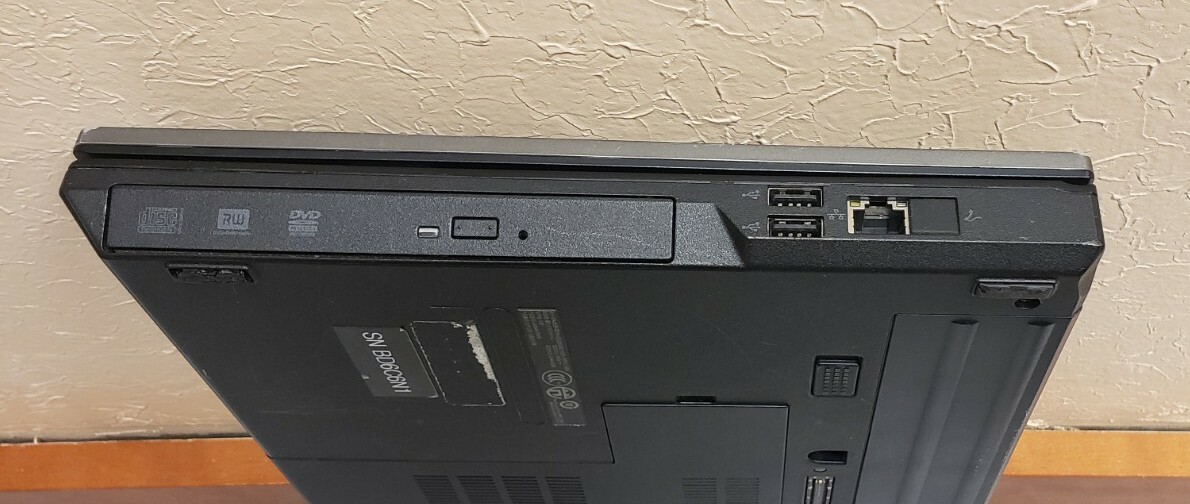 Dell Latitude E5410 Core i5 M520 14″ 2.40GHz 4GB RAM 320GB HDD WEBCAM WIN 10