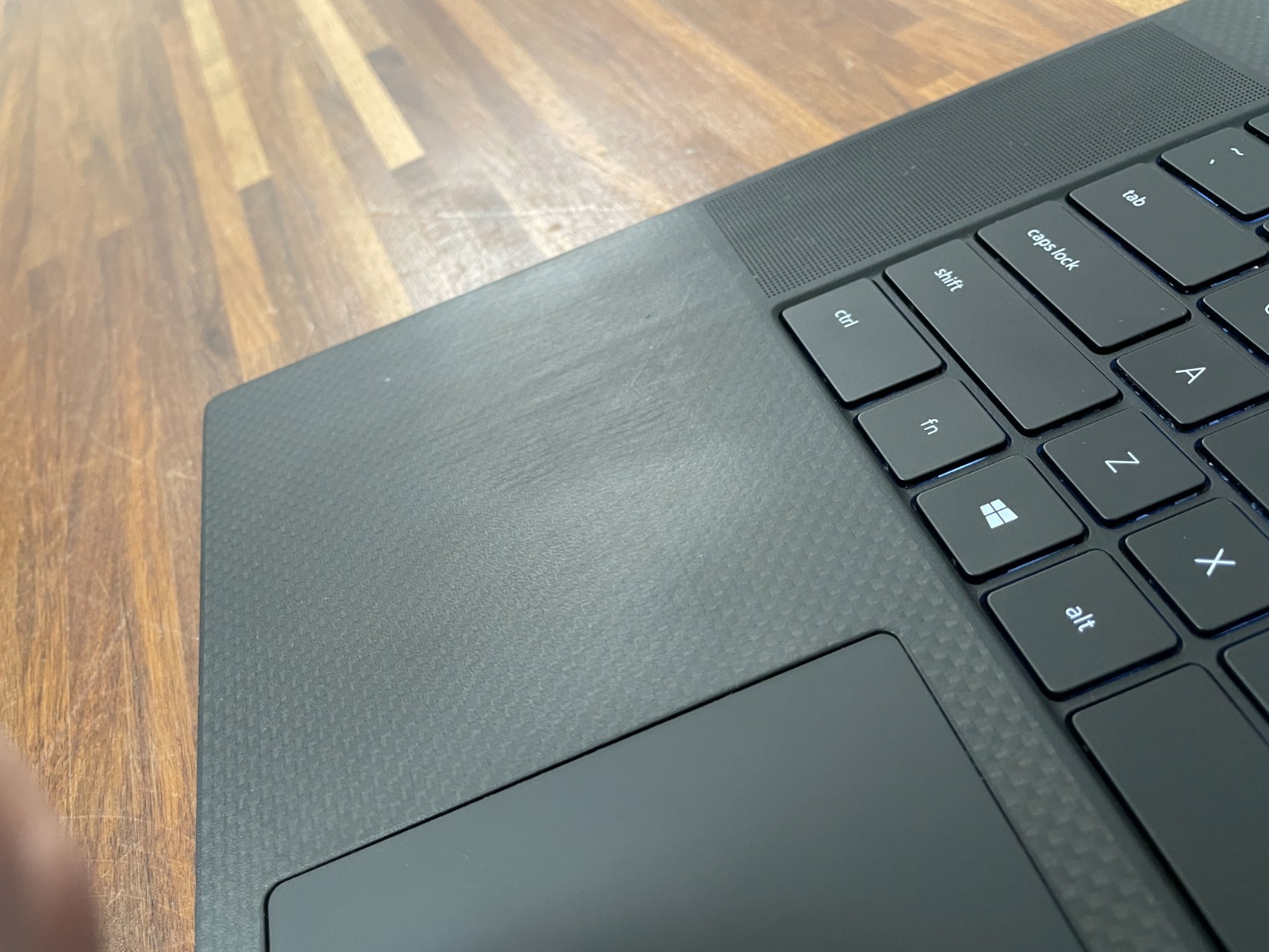 Dell XPS 17 9700 i7-10875H 2.3GHz 32GB RAM 1TB SSD RTX 2060 Win 11 Home