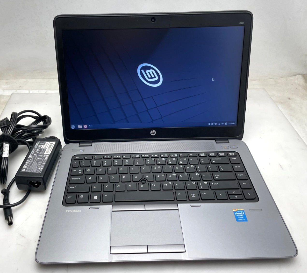 HP EliteBook 840 G1 14″ i5-4200U 8gb Ram 128gb SSD Linux OS “Good” Bttry