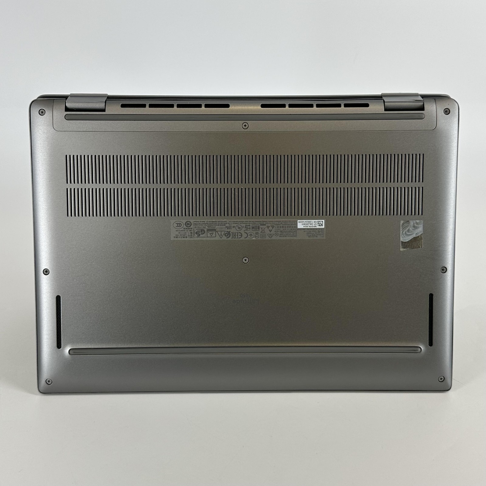 Dell Latitude 7450 14 QHD+ TOUCH 3.8 GHz Ultra 7 165H 32GB 256GB SSD FRAME SPLIT
