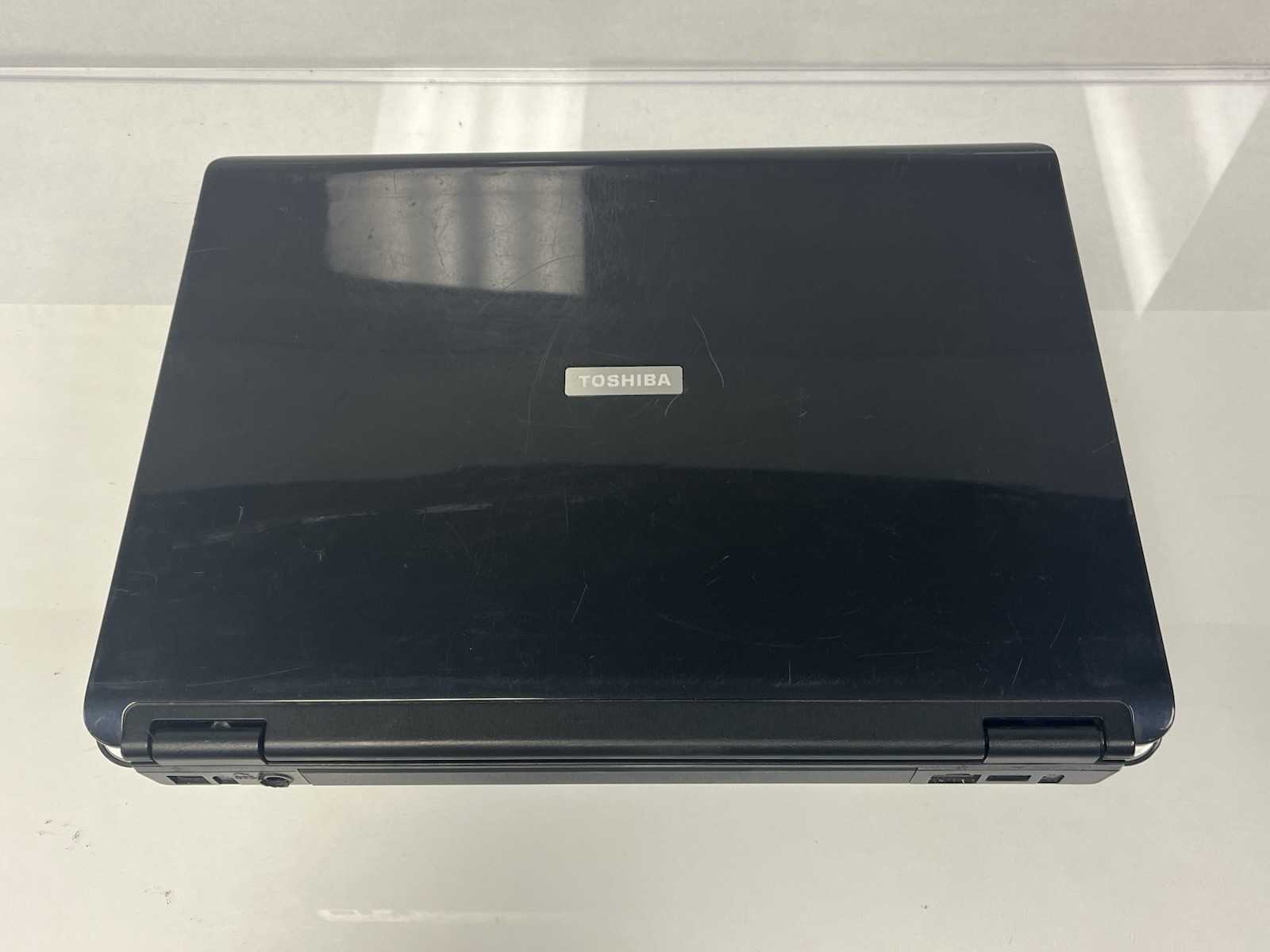 Toshiba Satellite A135-S4499 Intel Core 2 T5500 1.66GHz 2GB Ram 120GB HDD NO OS