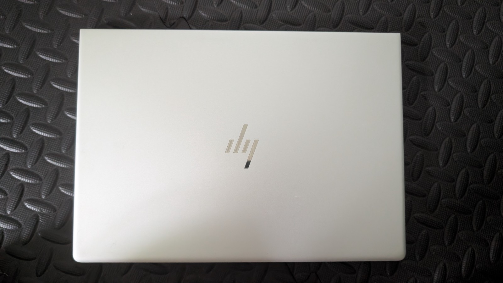 HP EliteBook 840 G5 laptop (i5 8250U 1.6GHz 8GB RAM 256GB SSD Win11P) w/ DOCK