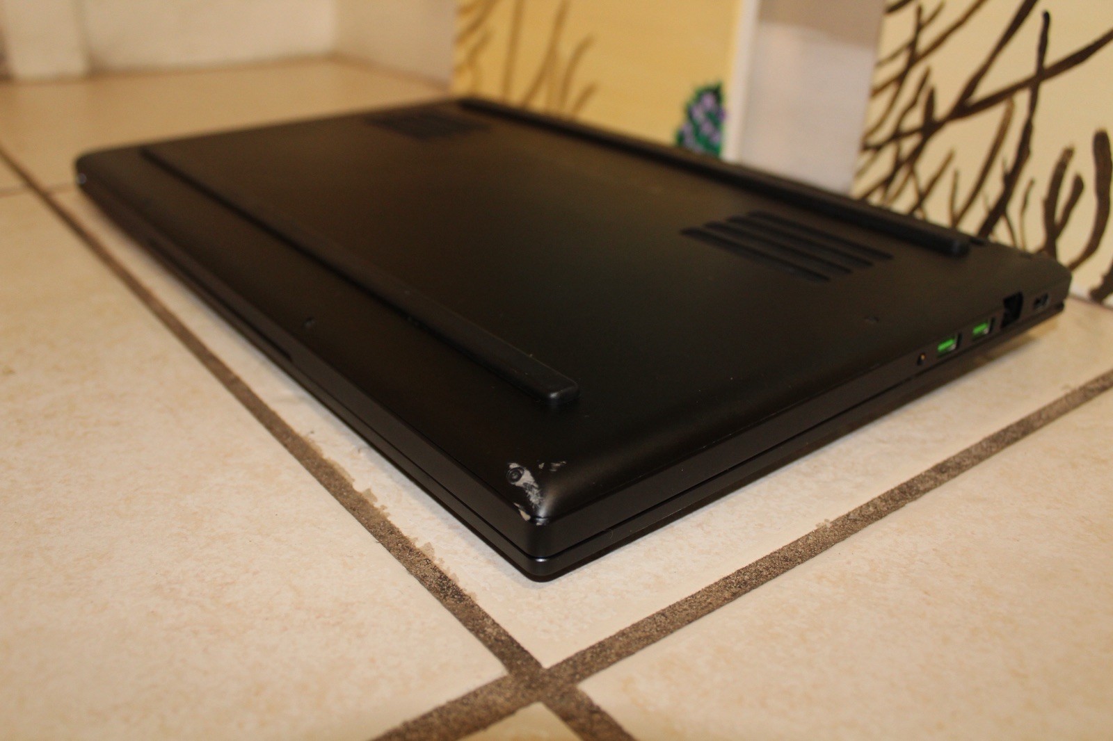 Razer Blade 15 Base 2019 Intel i7-9750H 16GB 512GB RTX™ 2060