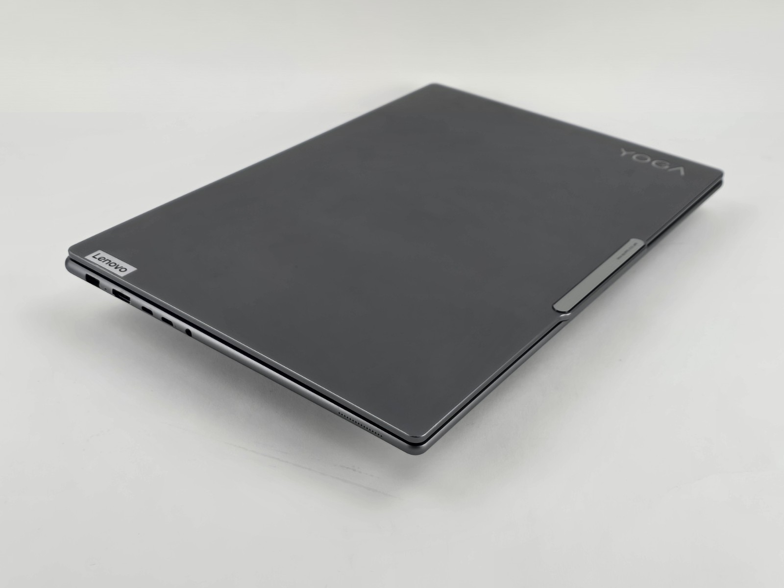 Lenovo Yoga Pro 9i 16″ 3.2K Ultra 9 185H 32GB 1TB SSD RTX 4050 – Used – READ