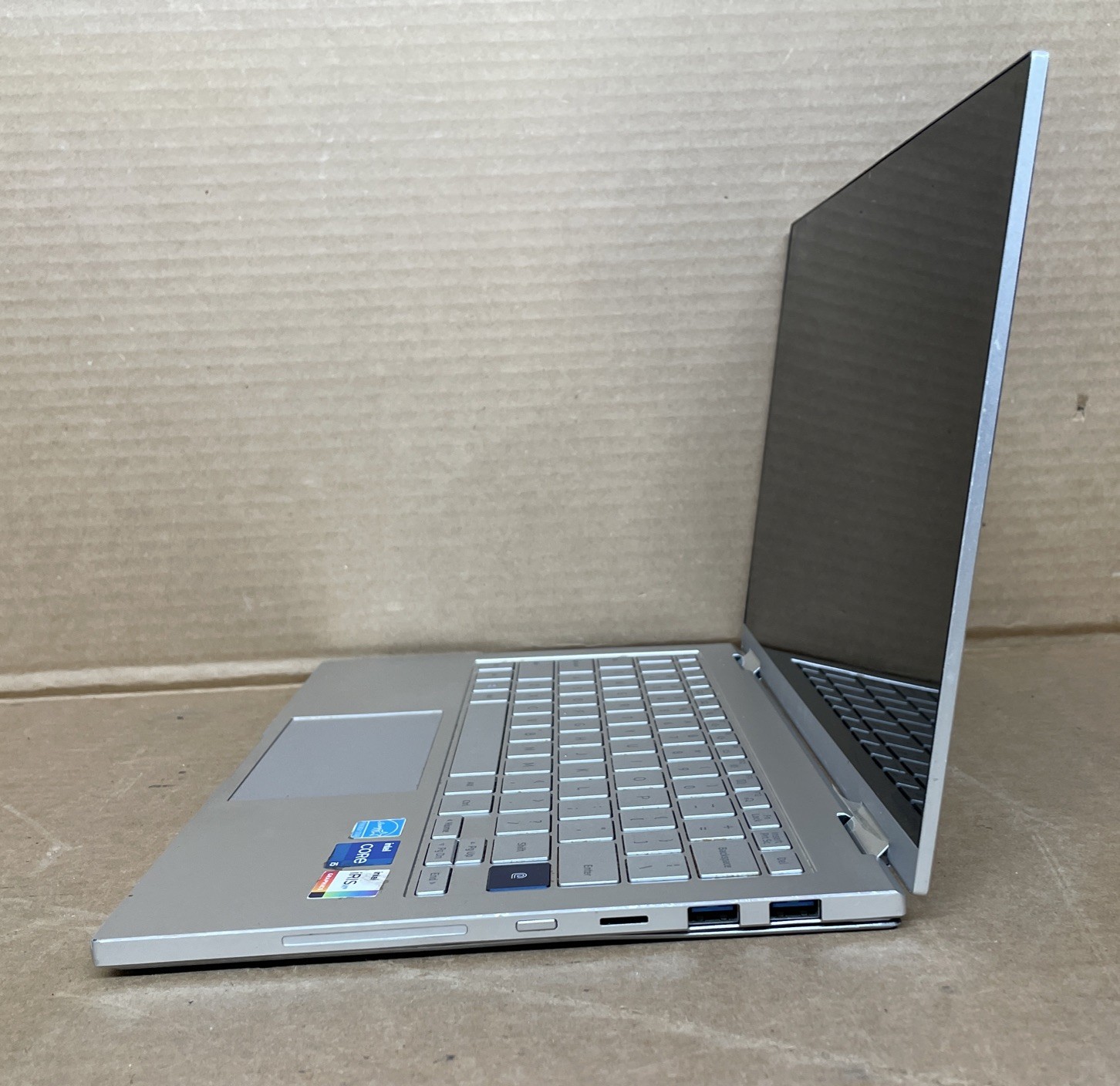 Samsung Galaxy Book Flex2 Alpha | NO POWER | NO SSD | NO RAM | FOR PARTS |