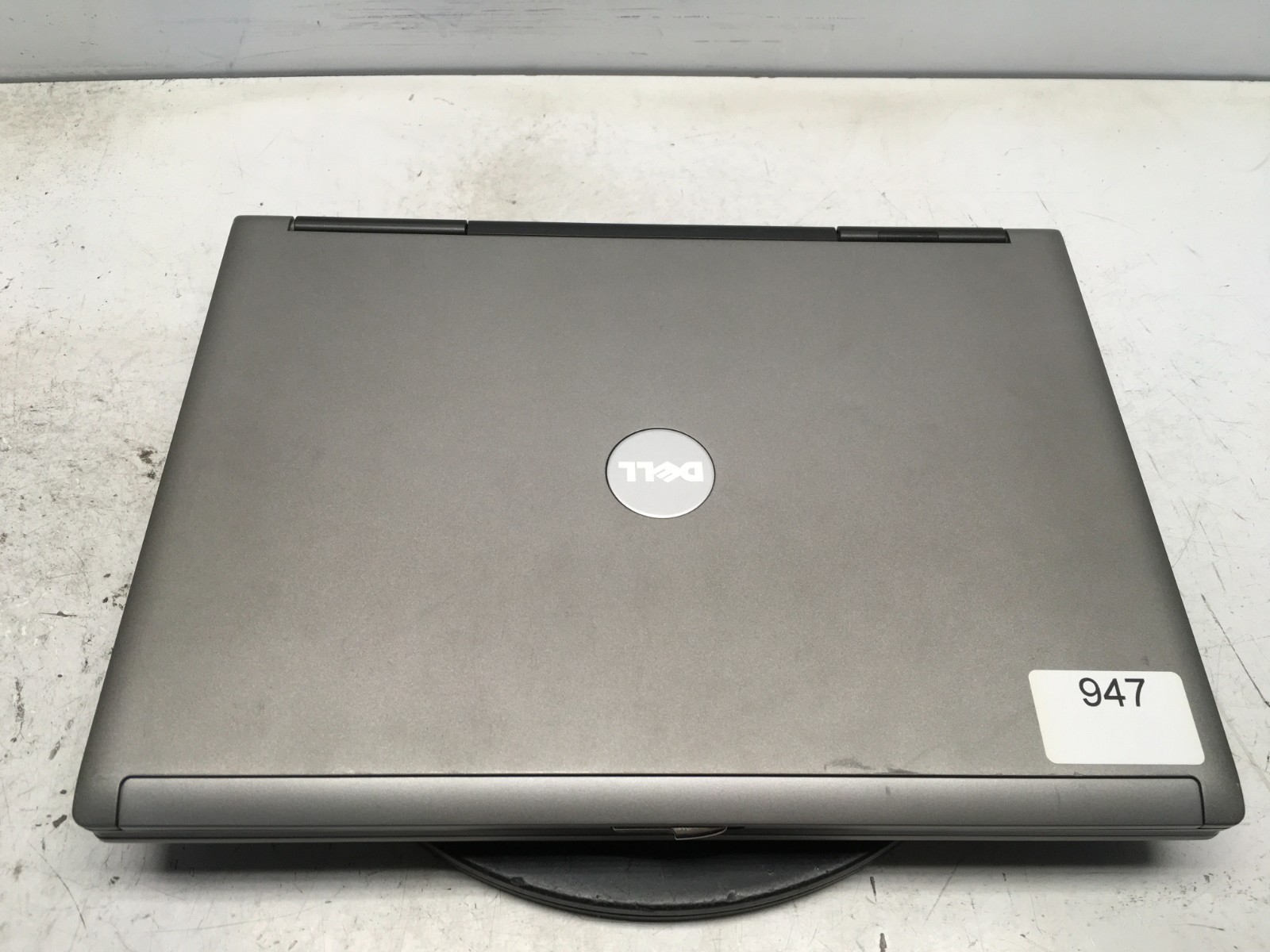 Dell Latitude D830 Intel Core 2 Duo 06FA 2GHz 2 GB 500 GB WINDOWS XP