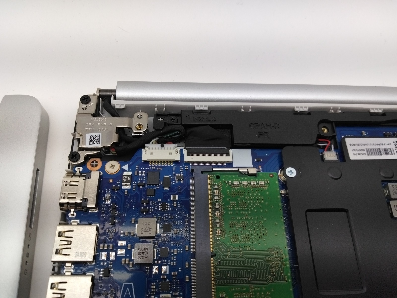Hp Laptop Model 14-dq387nr 1.10ghz X 4 Cores, 4 Gb Ram, No Hd