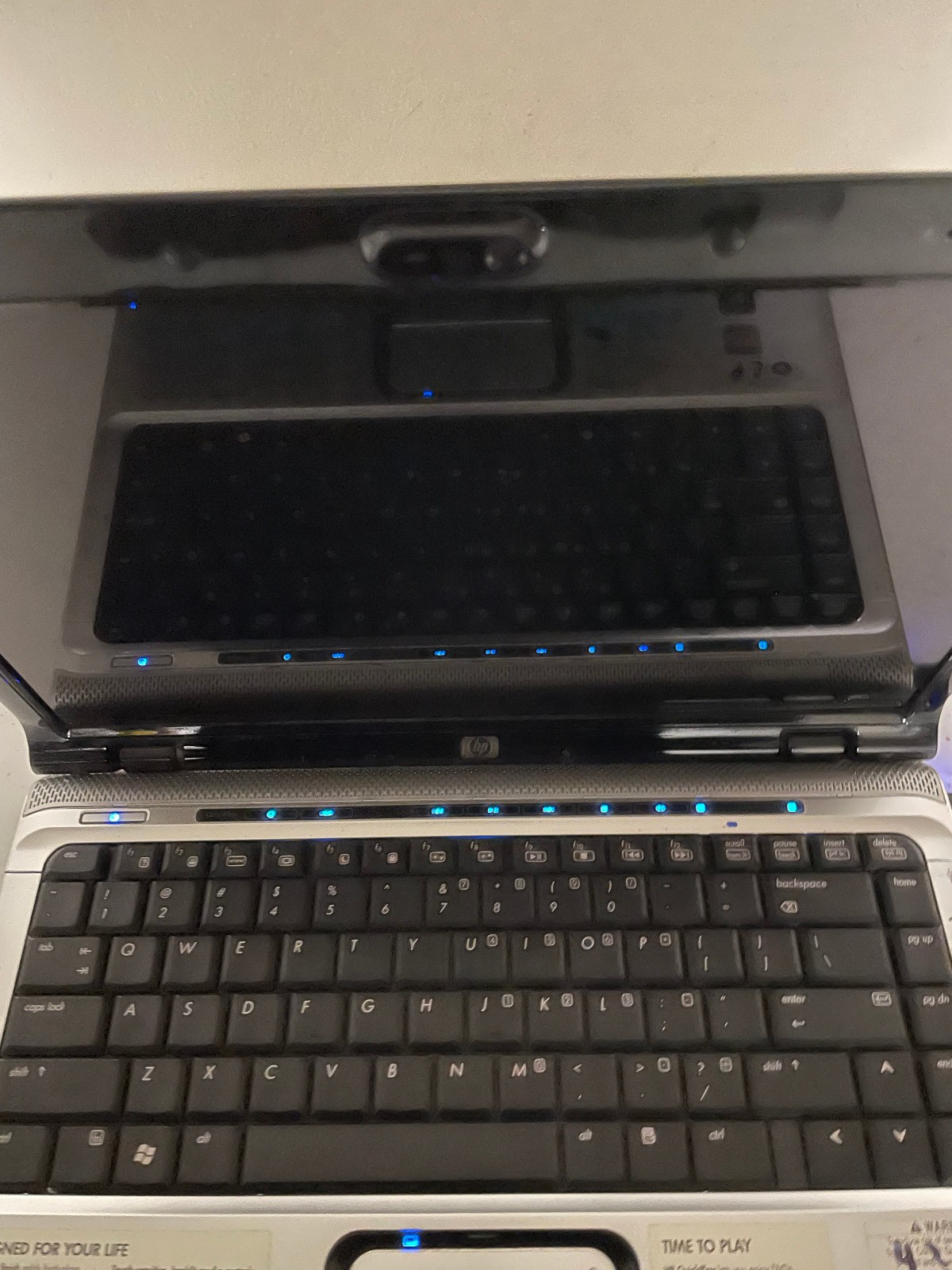 HP Pavilion Laptop Model DV2000 For Parts Only