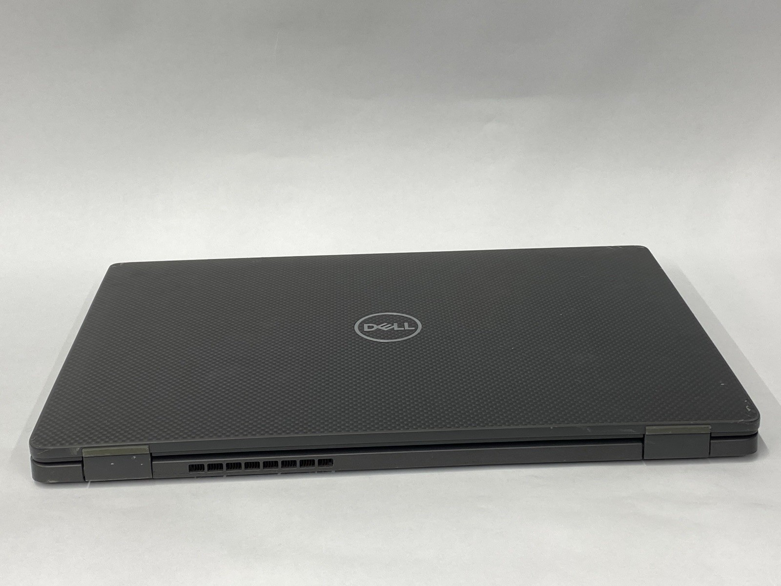 Dell Latitude 7410 – Grade B – FHD – i7-10610U – 16GB – 512SSD – W11P