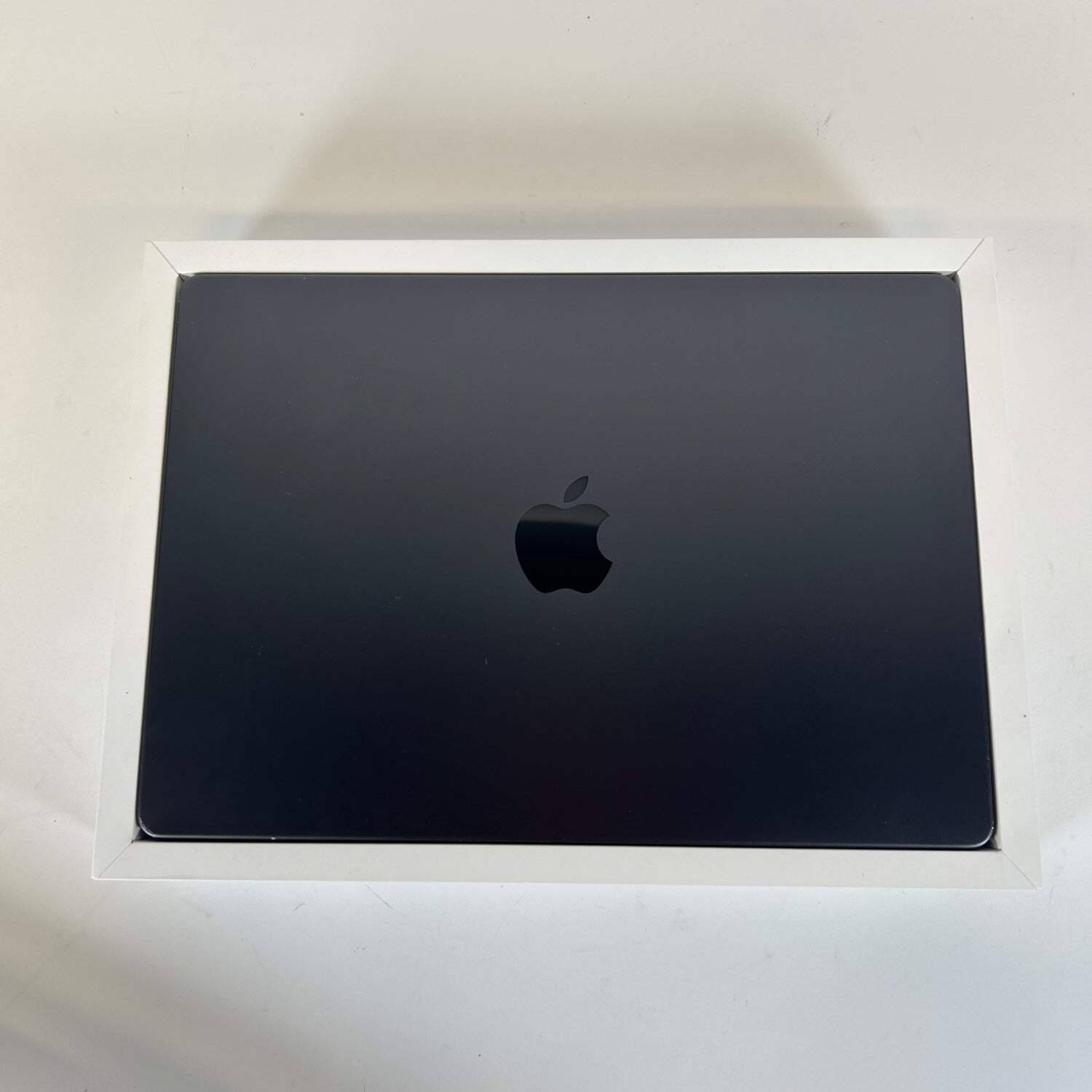 2024 Apple MacBook Pro 14″ M4 Pro 16C GPU 4.5GHz 24GB RAM 1TB SSD A3401
