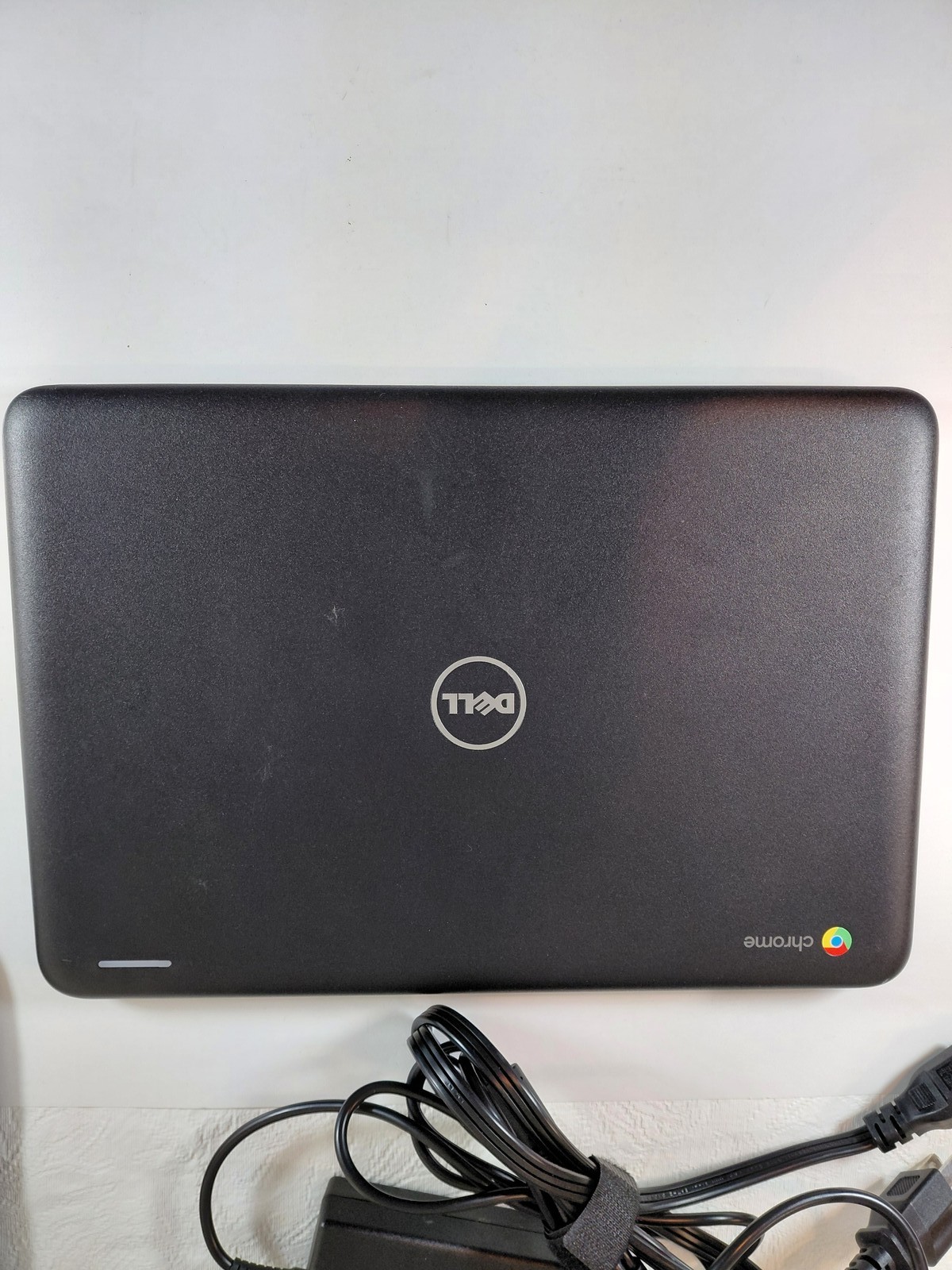 Dell Inspiron 3181 P26T Chromebook Intel 2018 Black w/ Targus Case & Charger