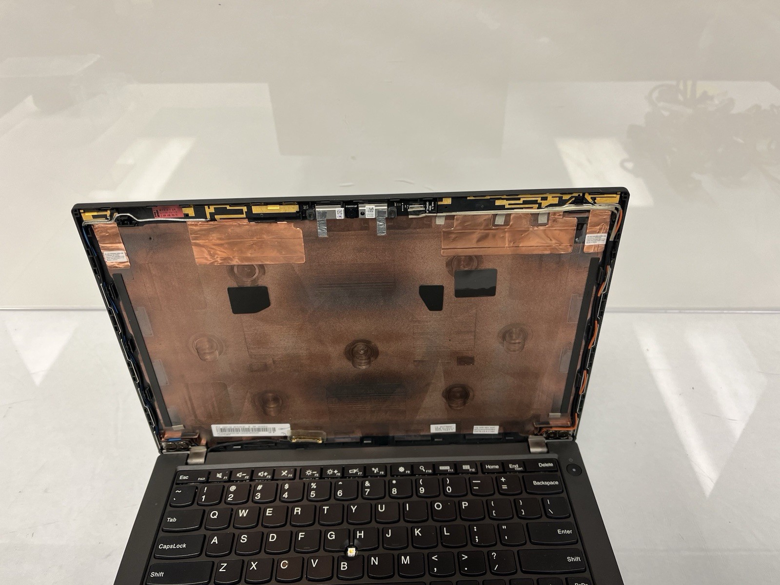 Lenovo ThinkPad x240 Laptop Intel i7-4600U 2.10GHZ 8GB RAM NO HDD FOR PARTS