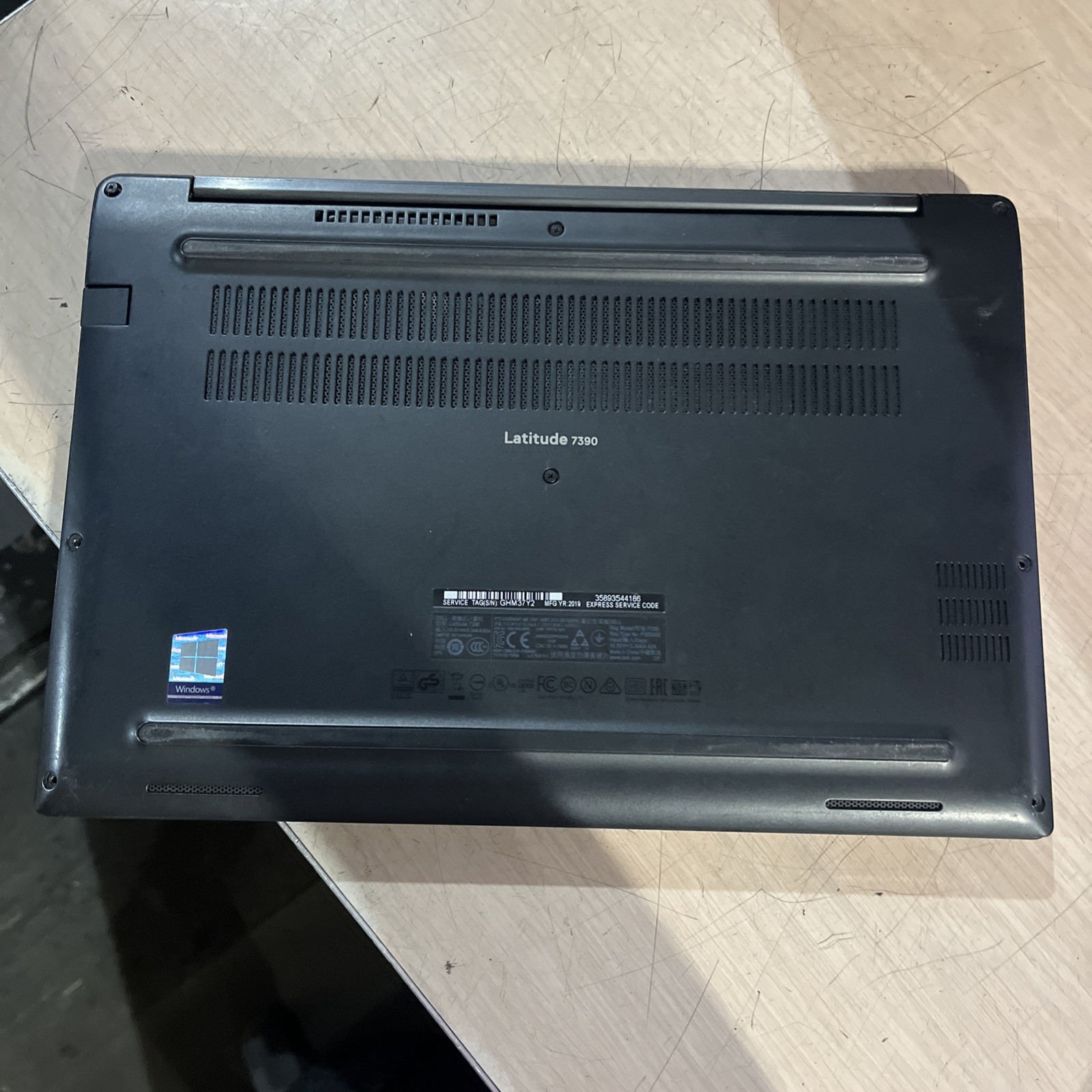 DELL LATITUDE 7390 INTEL CORE I5 8TH GEN 8GB RAM NO HD
