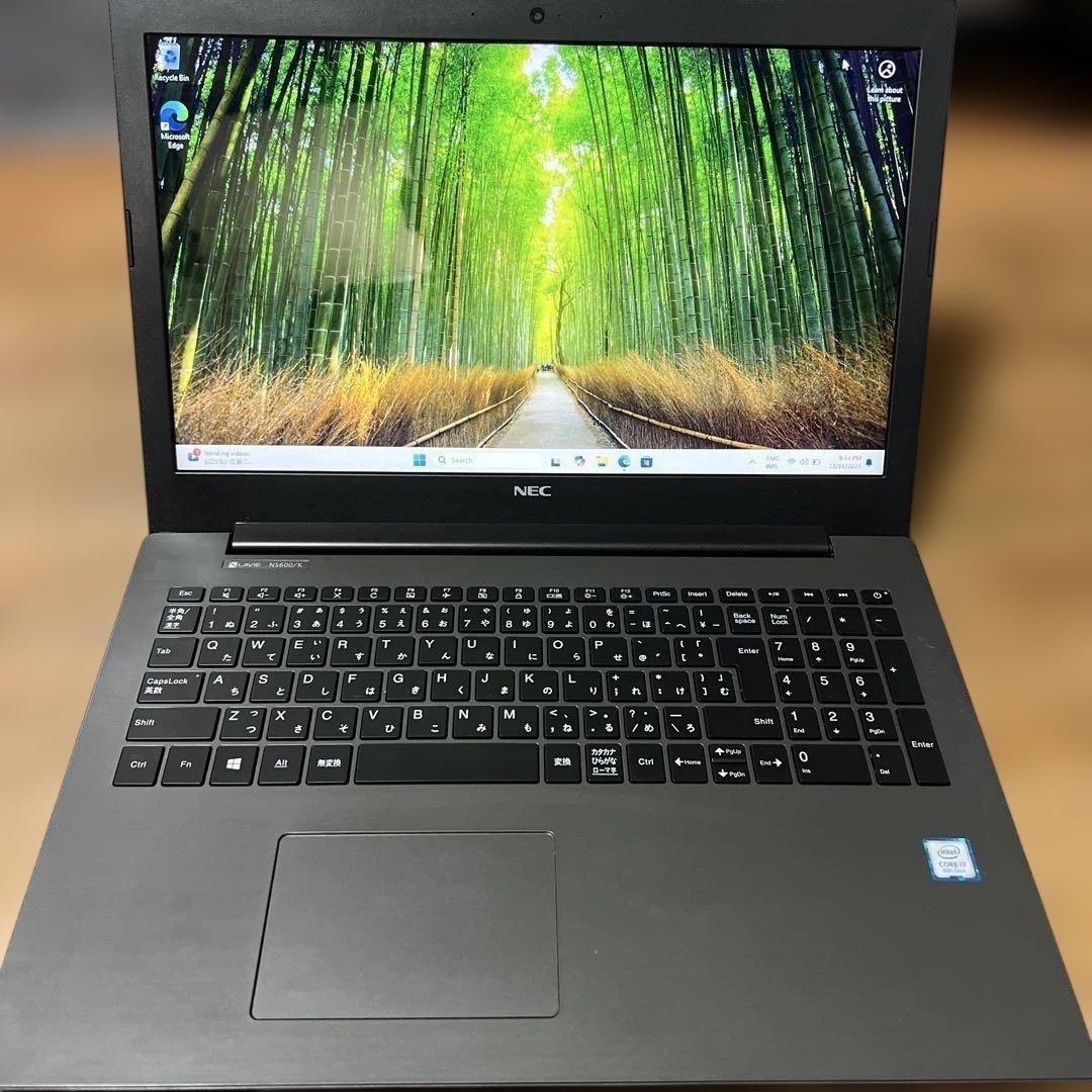 NEC LAVIE Note Standard NS600/K i7-8550U SSD 500GB 8GB 15.6″ HD Win 11 DVD