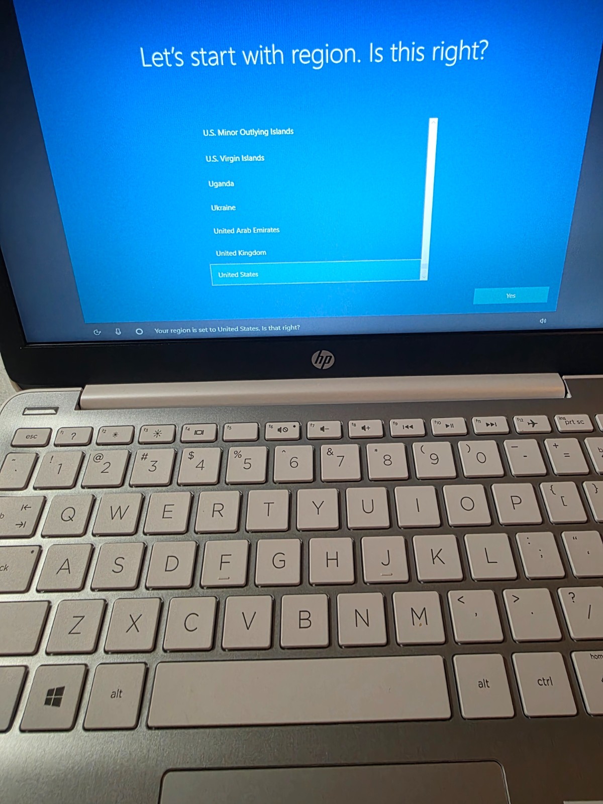 HP Stream 11-AK0035NR 11.6″ Celeron N4000 1.101 4GB RAM 32GB SSD