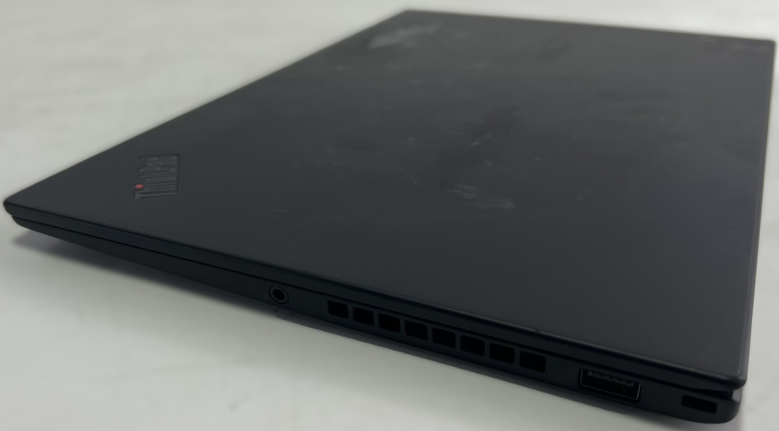 Lenovo ThinkPad X1Carbon 6 14″ Laptop i7 8th Gen 512GB SSD 16GB RAM Win11(CR)C B