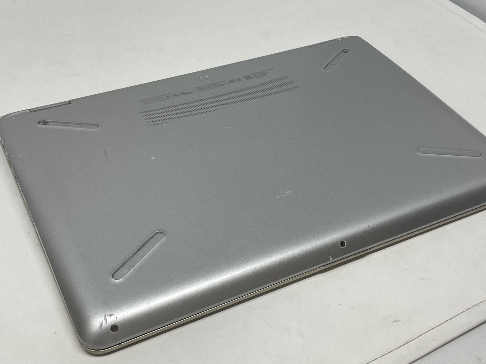 Broken HP Pavilion x360 14m-ba011dx Core i5 8GB 128GB SSD 2-in-1 Touch