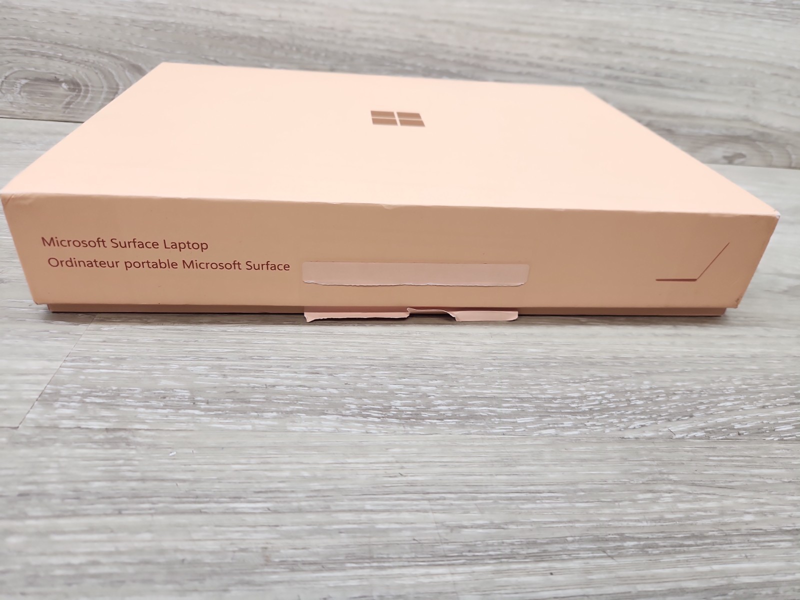 Microsoft Surface Laptop 7 13″ Snapdragon X Plus 16GB 512GB SSD (Read)