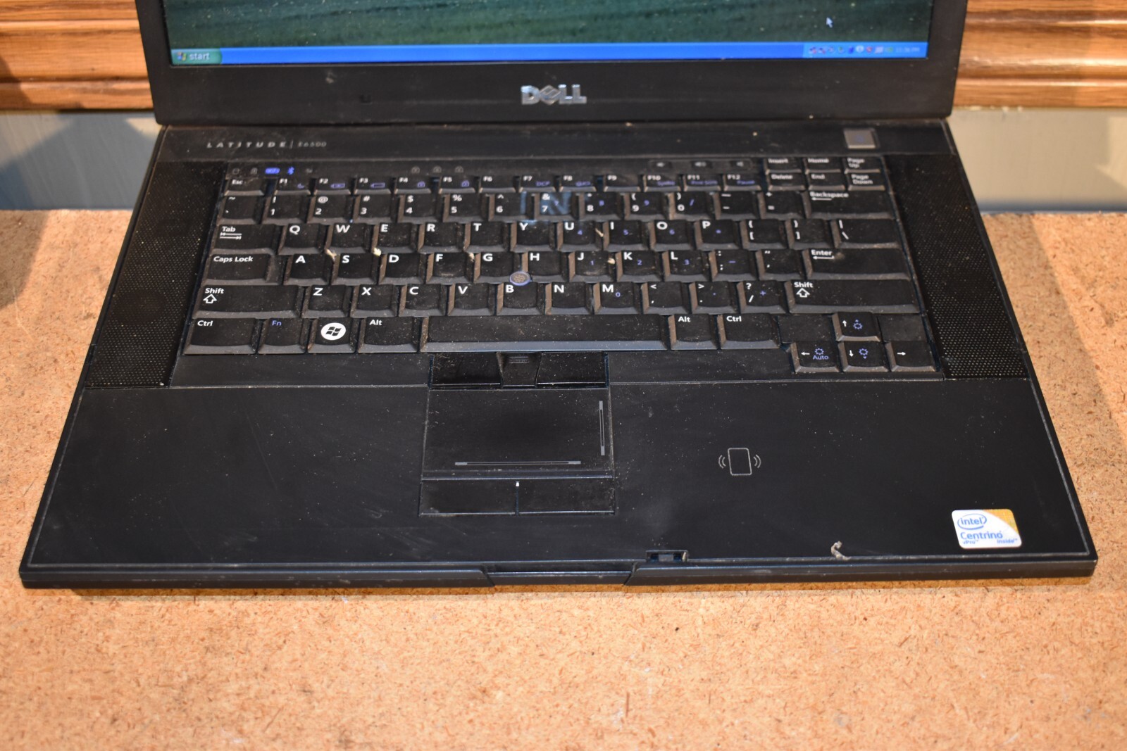 Dell Latitude E6500 Core 2 Duo T9900 3.06GHz 640GB Windows XP NVidia NVS 160M