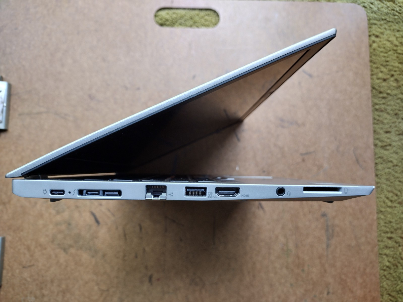 ThinkPad T480s Libreboot i7-8650U w/ 16GB RAM 256GB NVMe SSD Wifi AC Trisquel