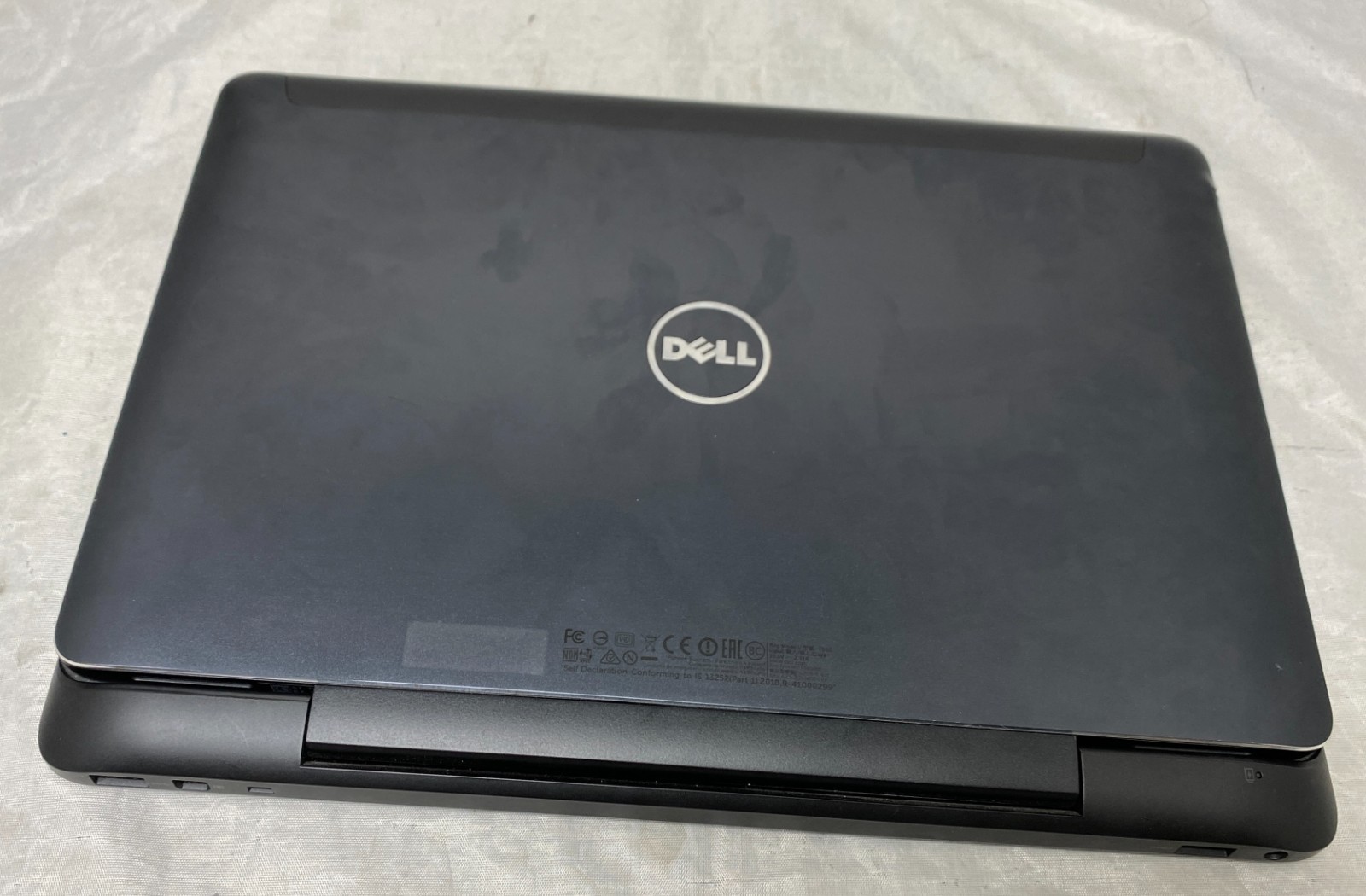 Dell Latitude 7350 TOUCH Core m-5Y71 @ 1.20GHz 4GB RAM No Hard drive