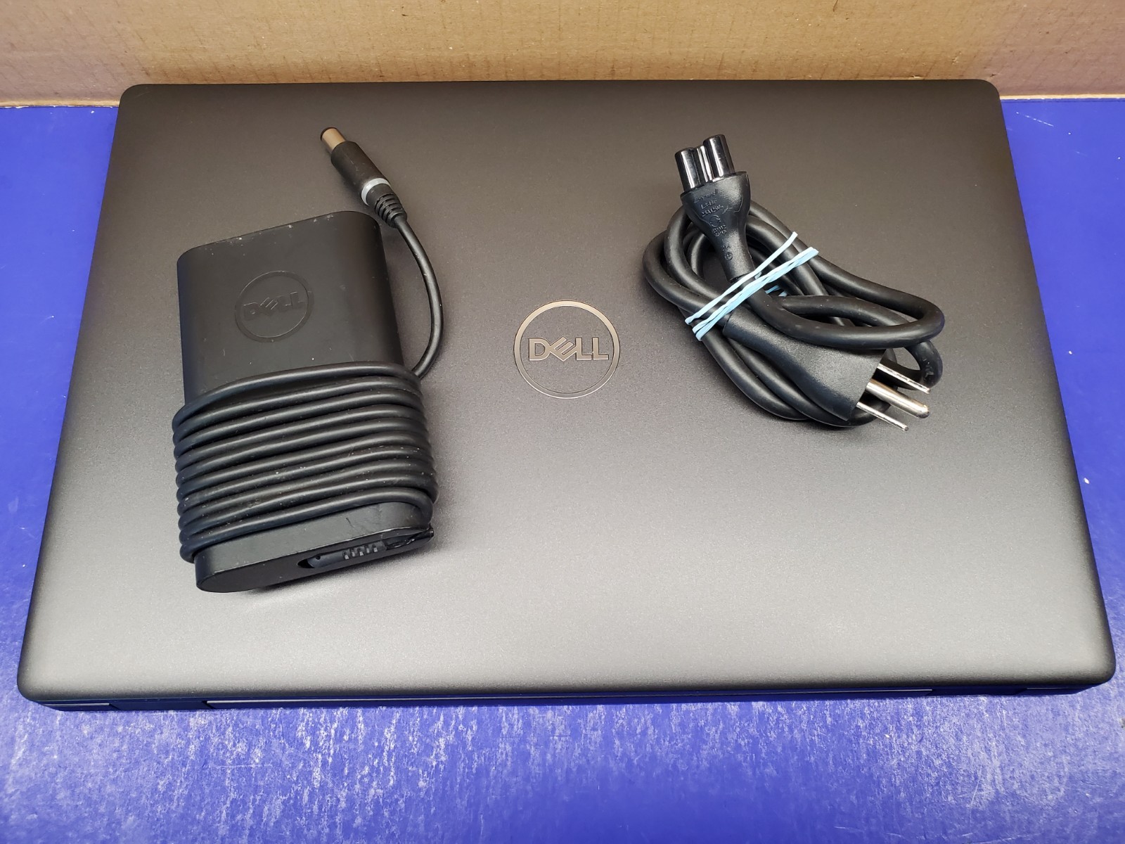 Dell Latitude 5400 i7-8665U 1.90Ghz 16GB 512GB SSD 14″ *Professionally Restored*