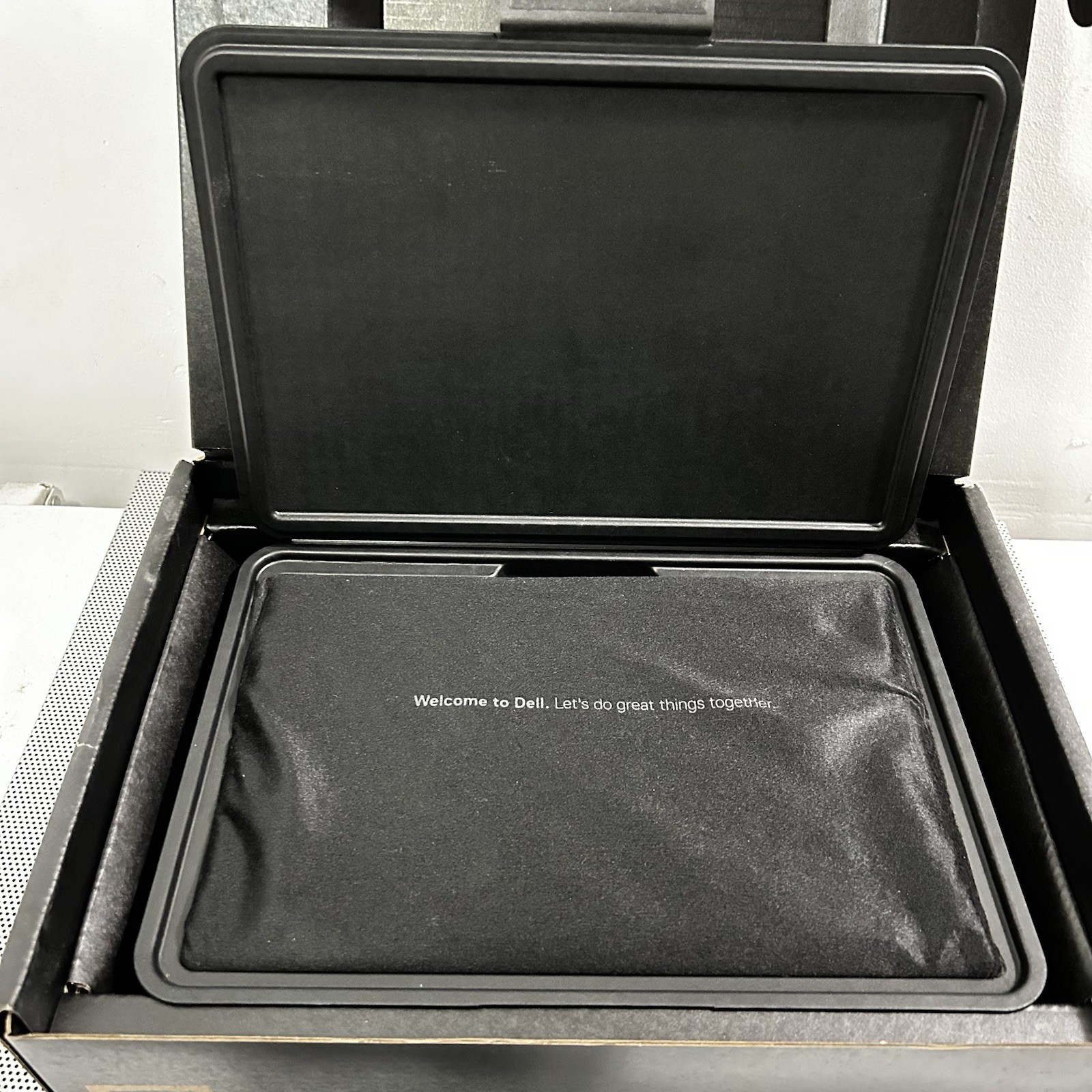 Dell XPS 13 9315 13.4″ i7-1250U 32GB RAM 1TB SSD Win 11 Pro Silver