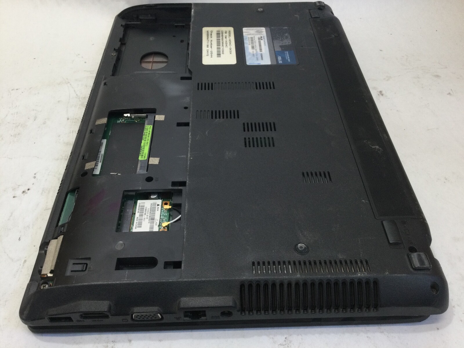 ASUS NOTEBOOK X54C – INTEL PENTIUM B960 – NO RAM – BOOTS TO BIOS – READ DESC- BB