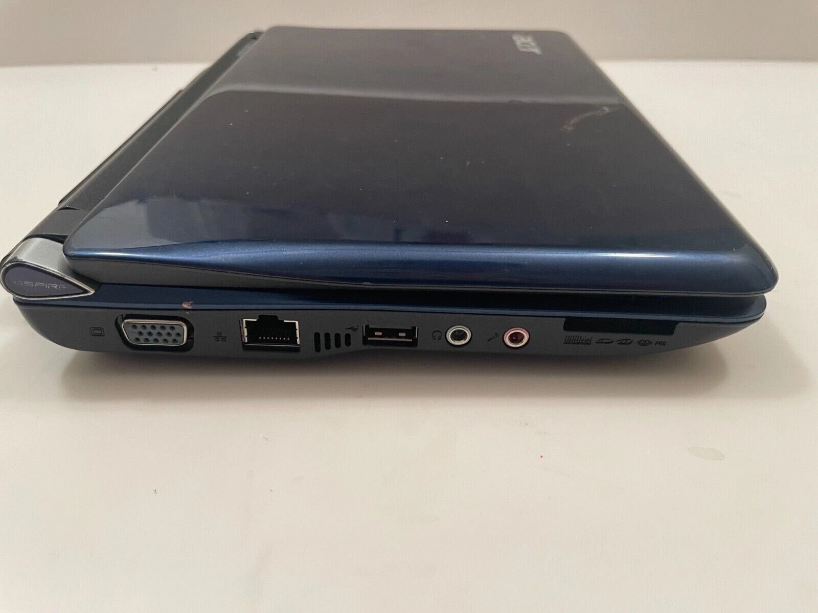 Acer Aspire One KAV10 Netbook Laptop Atom 1GB RAM 160GB HDD Windows 10 Pro 10.1″