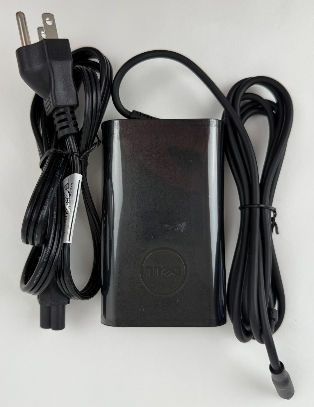 Dell Inspiron 5640 16″ 1920×1200 Touch Core 7 150U Processor 16GB 1TB SSD W11H U