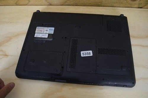 HP Pavilion dv7 17.3″ Entertainment PC Laptop AMD Turion 64 X2 Windows Vista