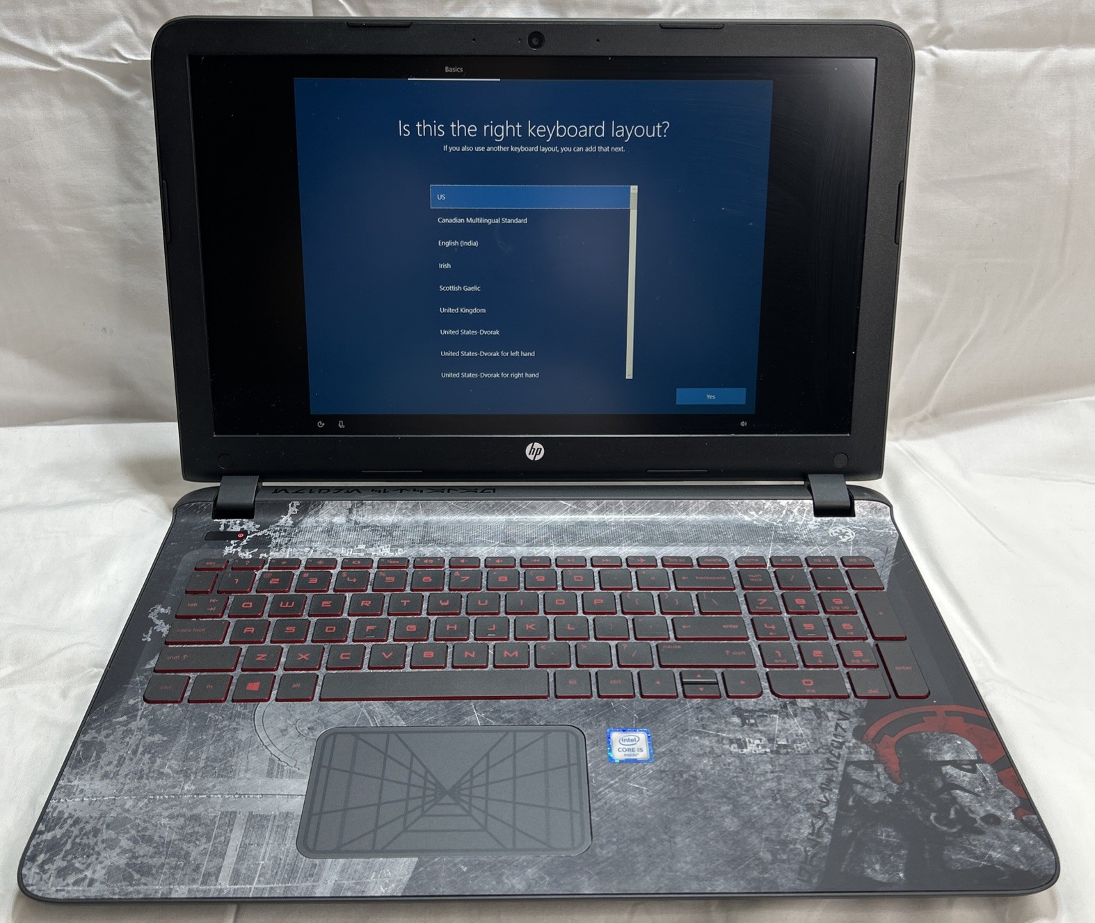 HP Star Wars Special Edition Notebook 15-an050nr 15.6″/i5-6200U/6GB RAM/1TB