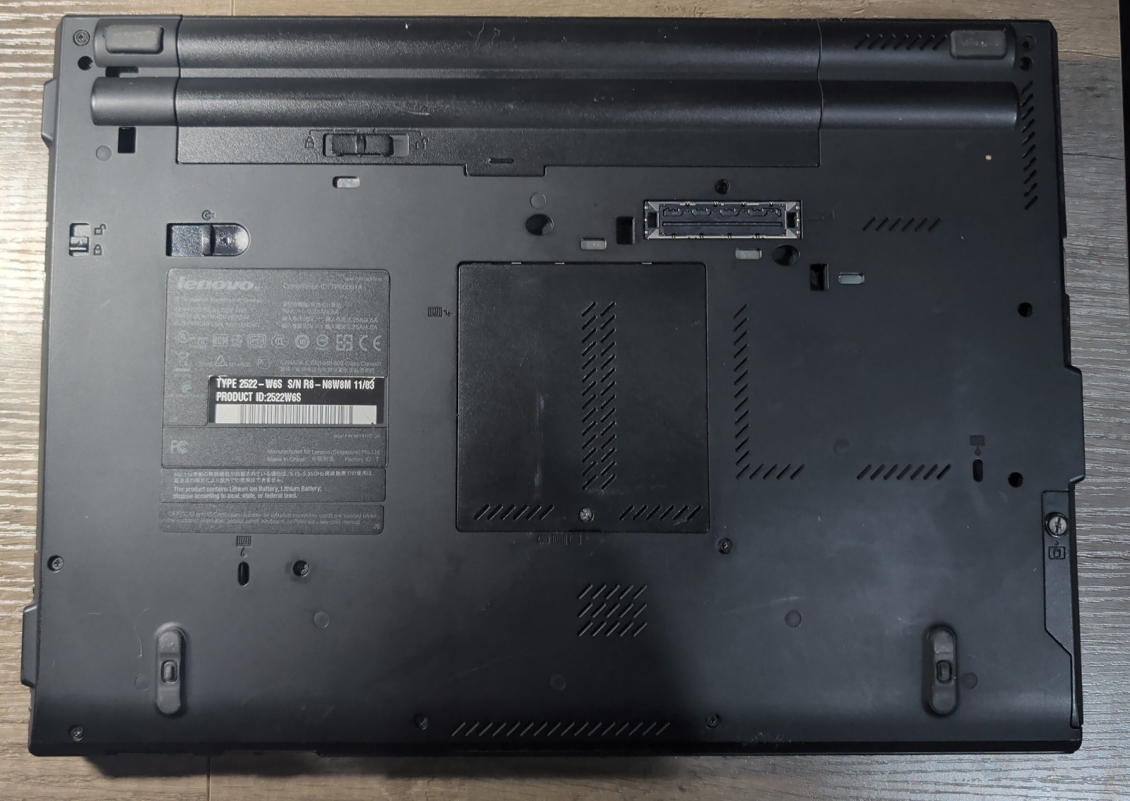 Lenovo ThinkPad T410 Laptop Intel I5-M520 (Untested)
