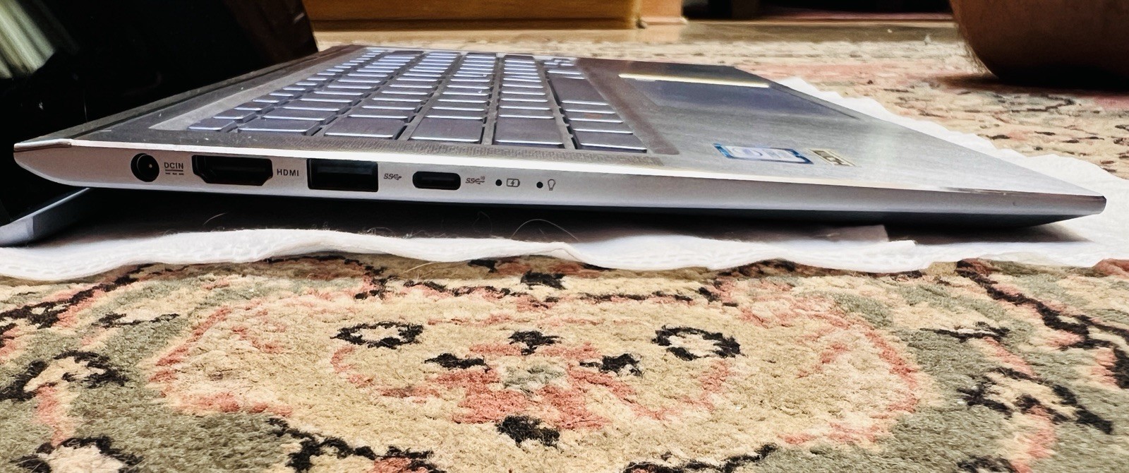 Asus Zen Book Ux431FA, I7 8th Generation @1.80GHz,8G,UHD Graphics,256G,Win11 Pro